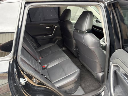 2021 Toyota RAV4 - photo 10