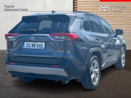2021 Toyota RAV4 - photo 2