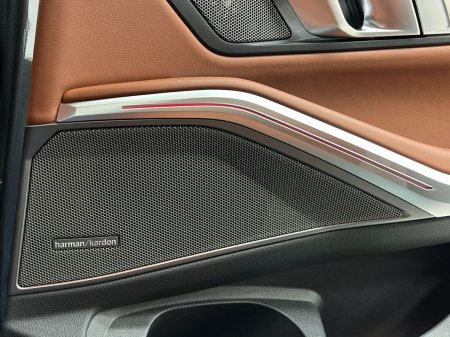 2021 BMW 3-Series - photo 27