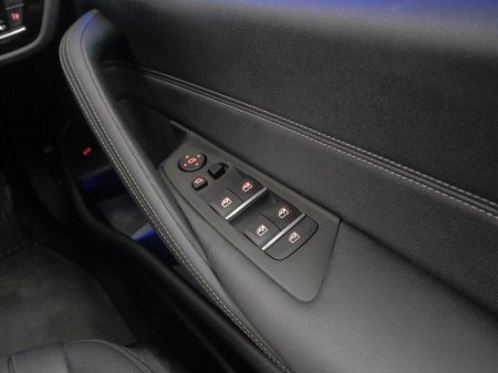 2023 BMW 5-Series - photo 21