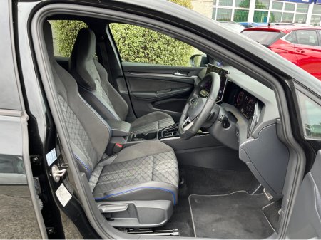 2024 Volkswagen Golf - photo 10