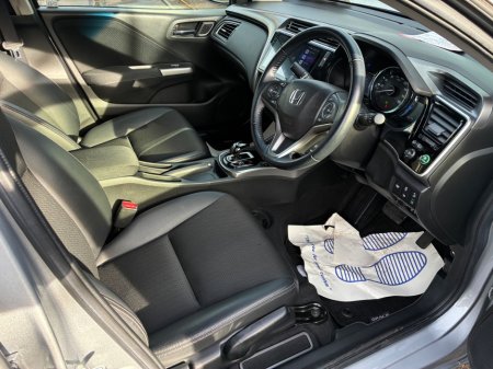 2018 Honda Grace - photo 9