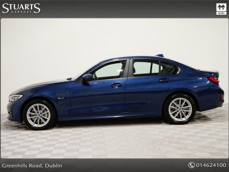 2022 BMW 3-Series - photo 6