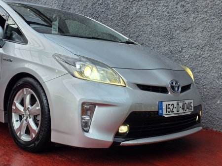 2015 Toyota Prius - photo 4