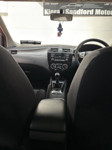 2016 Nissan Pulsar - photo 11