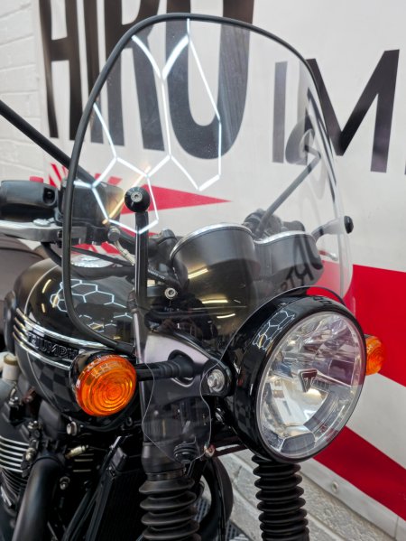 2023 Triumph Bonneville - photo 22