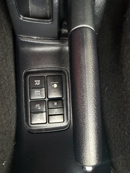 2018 Toyota Aqua - photo 16