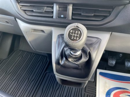 2024 Ford Transit Custom - photo 20