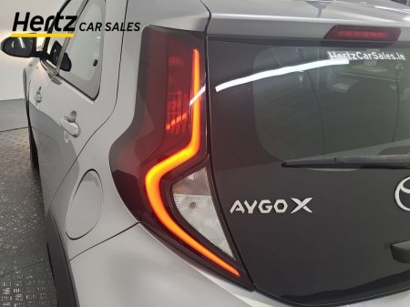 2023 Toyota Aygo X - photo 8