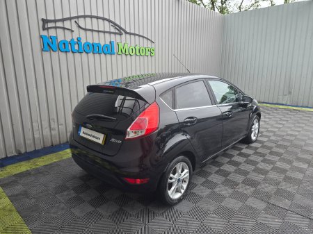 2017 Ford Fiesta - photo 3
