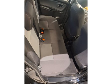 2017 Toyota Yaris - photo 9