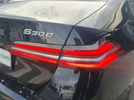 2024 BMW 5-Series - photo 20