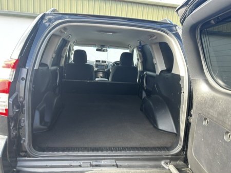 2015 Toyota Land Cruiser - photo 9