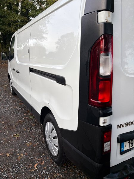 2019 Nissan NV300 - photo 11