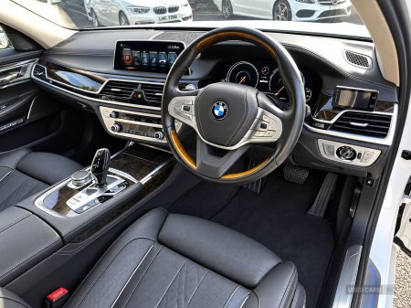 2017 BMW 7-Series - photo 5