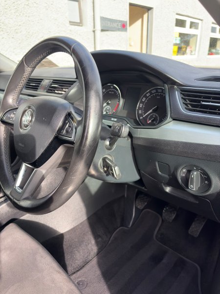 2018 Skoda Superb - photo 20