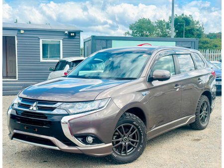 2016 Mitsubishi Outlander - photo 3