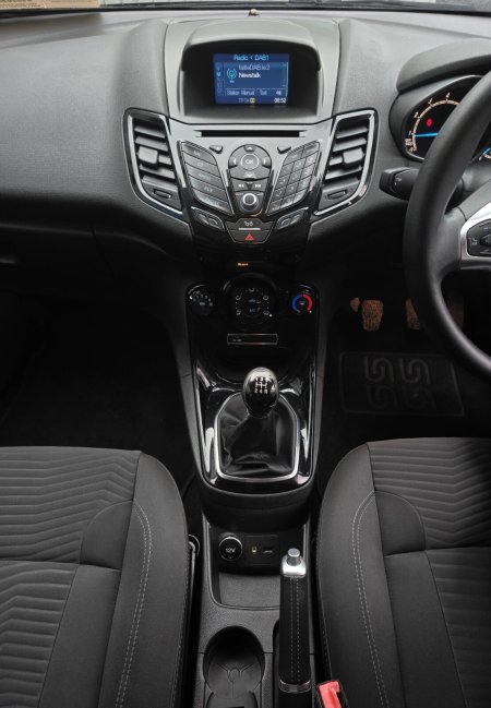 2016 Ford Fiesta - photo 13