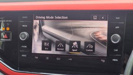 2018 Volkswagen Polo - photo 29