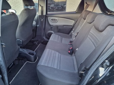 2017 Toyota Yaris - photo 12