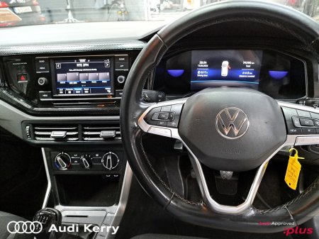 2023 Volkswagen Polo - photo 23
