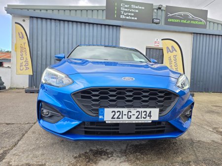 2022 Ford Focus - photo 2