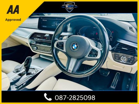 2020 BMW 5-Series - photo 10
