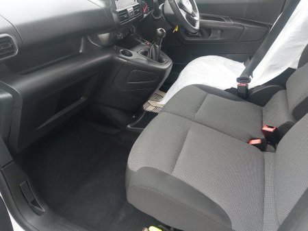 2020 Opel Combo - photo 19
