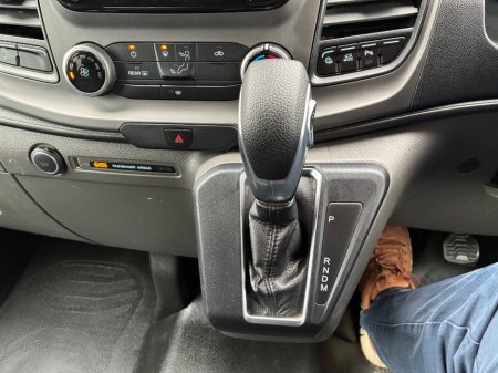 2021 Ford Transit - photo 21