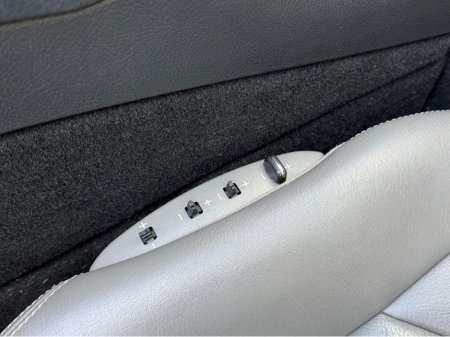 2005 Mercedes-Benz CLK - photo 12