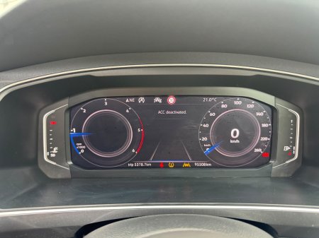2020 Volkswagen Tiguan - photo 16