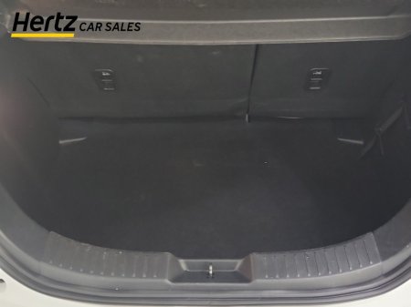2024 Mazda Mazda2 - photo 18