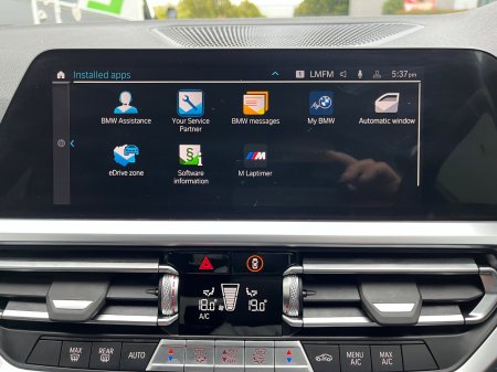 2022 BMW 3-Series - photo 35