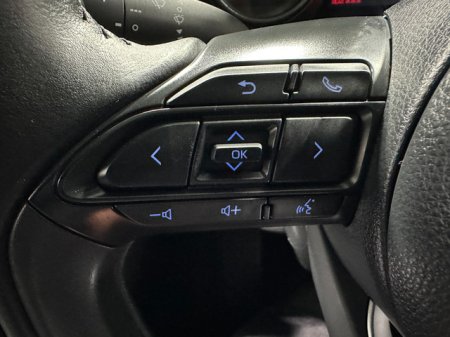 2020 Toyota Yaris Cross - photo 13