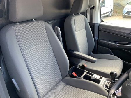 2022 Volkswagen Caddy - photo 17