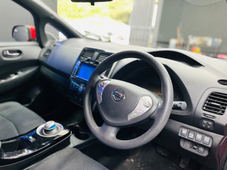 2015 Nissan Leaf - photo 18