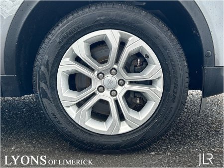 2021 Land Rover Discovery Sport - photo 8