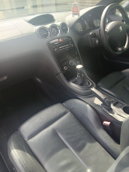 2011 Peugeot RCZ - photo 7