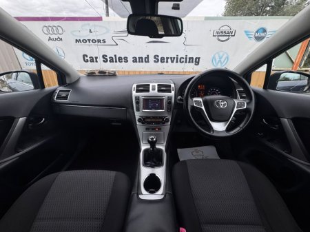 2013 Toyota Avensis - photo 25