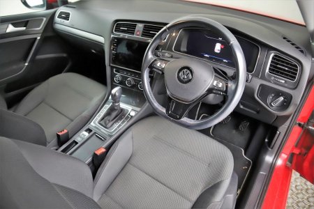 2019 Volkswagen Golf - photo 13