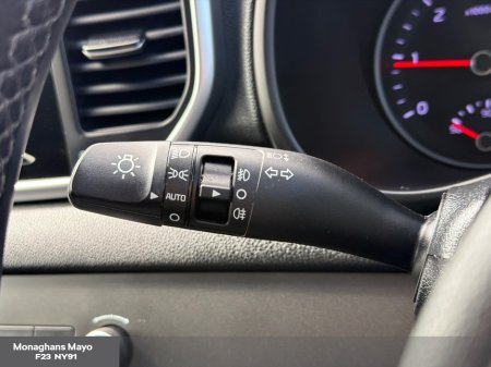 2020 Kia Sportage - photo 16