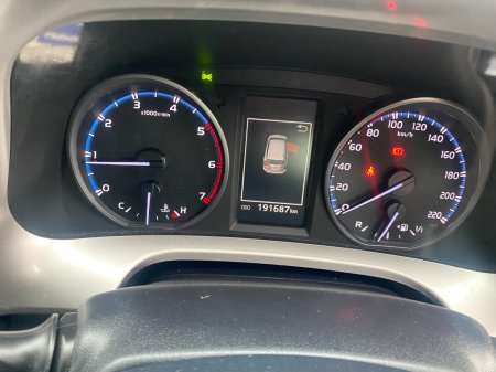 2018 Toyota RAV4 - photo 15