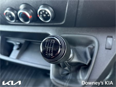 2021 Nissan NV400 - photo 12