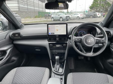 2026 Toyota Yaris Cross - photo 9