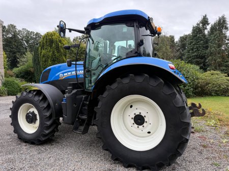 2015 New Holland T7.185 - photo 10