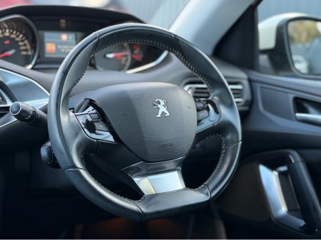 2019 Peugeot 308 - photo 12