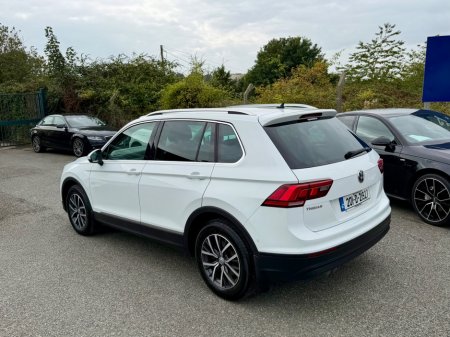 2020 Volkswagen Tiguan - photo 8