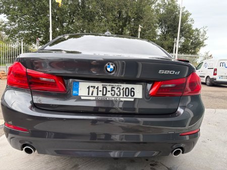 2017 BMW 5-Series - photo 4