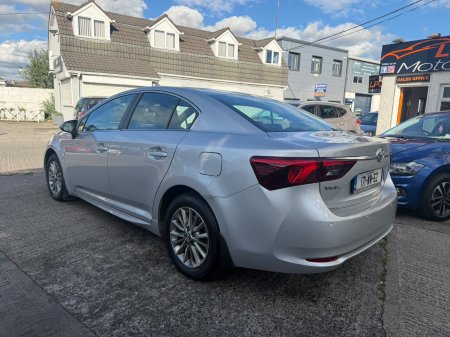 2017 Toyota Avensis - photo 8
