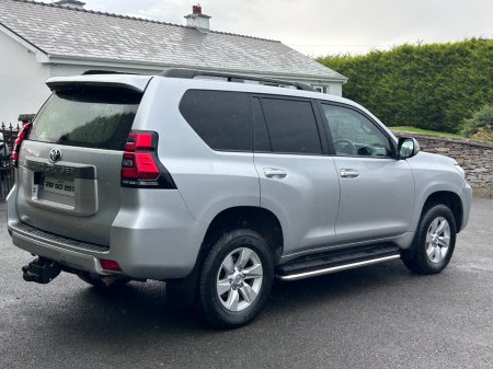 2021 Toyota Land Cruiser - photo 12